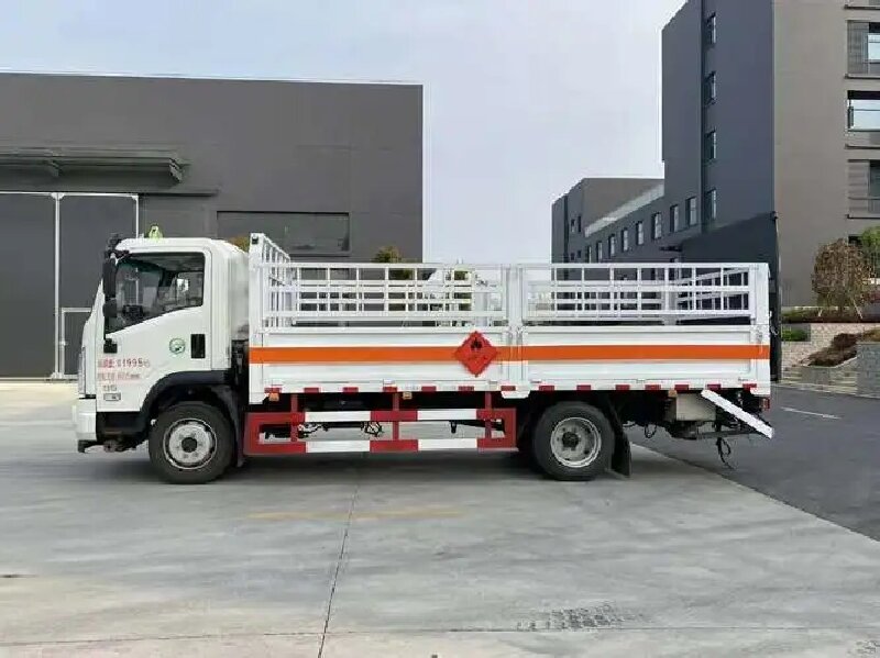 成都到雜多物流